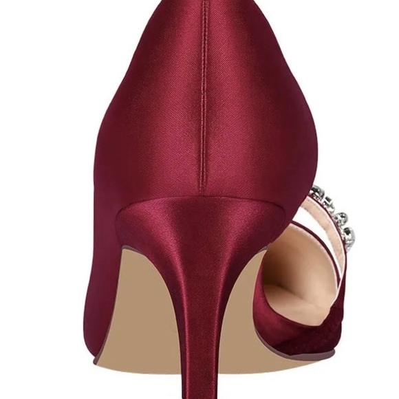 New in the box women’s shoes - Picture 5 of 5